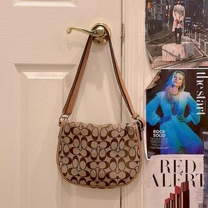 Medium sized coach bag, Orange Interior